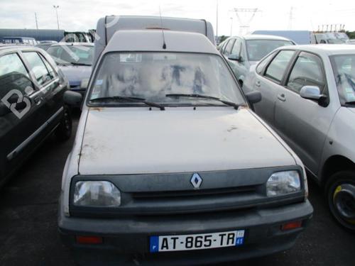Left headlight RENAULT RAPID Box Body/MPV (F40_, G40_) 1.9 D (F40P, F40N, F40E) | BP24774323C28 