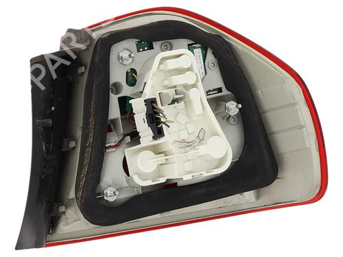Left taillight BMW 3 (E90) 318 d | BP39665282C34 - Image 2