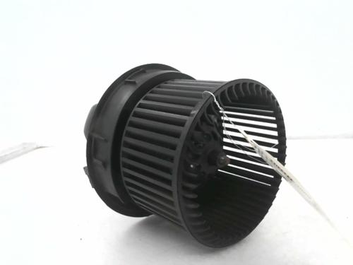 Heater blower motor TOYOTA AYGO (_B1_) 1.0 (KGB10_, KGB10R) | BP24782013M62 