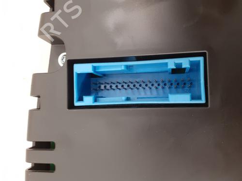 Used Instrument cluster Instrument cluster AUDI A1 Sportback (8XA, 8XF) 1.6 TDI (115 hp) 24772759 24772759