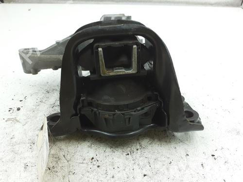 Used Engine mount RENAULT KADJAR (HA_, HL_) [2015-2025]  24792932