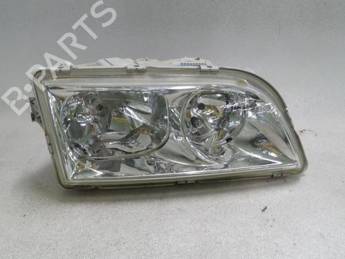 Used Right headlight VOLVO S40 I (644) 1.9 DI (95 hp) 24776404