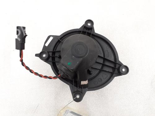 Heater blower motor CHRYSLER PT CRUISER (PT_) 2.2 CRD | BP24787072M62 