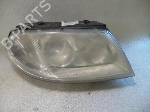 Faro derecho VW PASSAT B5.5 (3B3) 1.9 TDI (130 hp) 24776919