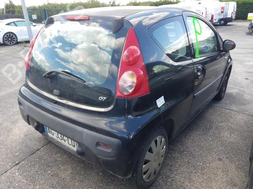 Left taillight PEUGEOT 107 (PM_, PN_) 1.0 | BP24789575C34 