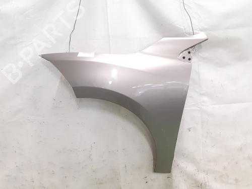 Used Left front fenders Left front fenders 24771816 24771816