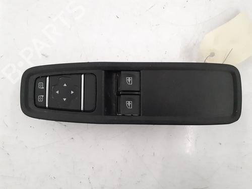 Used Switch RENAULT KANGOO III Box Body/MPV 1.5 Blue dCi 95 (FJAB) (95 hp) 30507871