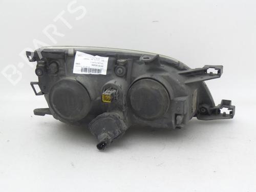 Left headlight TOYOTA AVENSIS Estate (_T22_) 2.0 TD (CT220_, CT220R) BP24774359C28