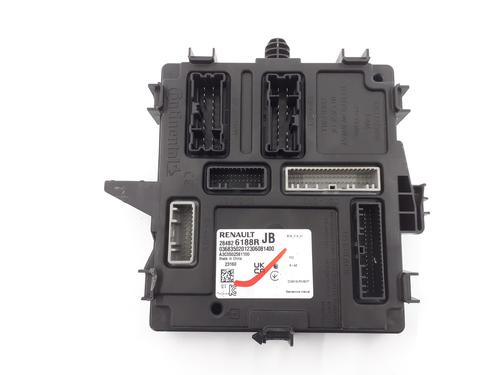Used Fuse box Fuse box NISSAN PRIMASTAR Van (X82) 2.0 dCi 130 (131 hp) 30478215 30478215