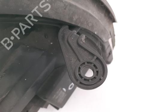 Left headlight HYUNDAI H-1 Van (A1) 2.5 CRDi | BP30517922C28 