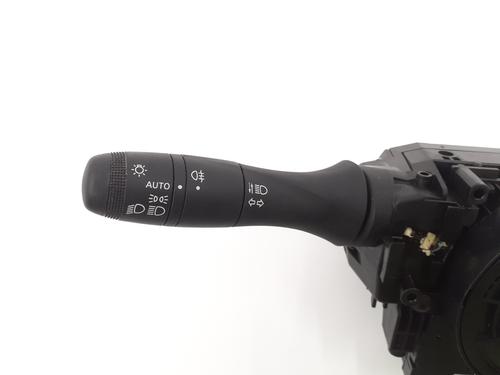 Steering column stalk RENAULT CLIO V (B7_) 1.0 TCe 90 (B7MT) | BP25820522I23 - Image 3