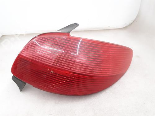 Used Right taillight PEUGEOT 206 Hatchback (2A/C) 1.6 16V (109 hp) 24791732