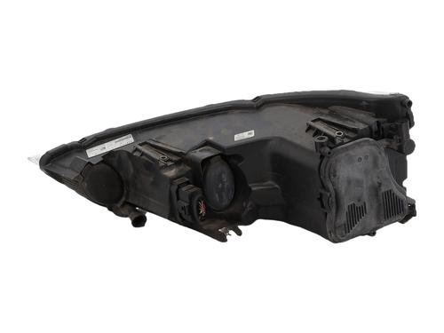 Used Right headlight Right headlight AUDI A1 (8X1, 8XK) 1.6 TDI (105 hp) 40249887 40249887