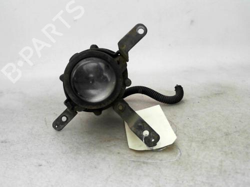 Used Right front fog light HYUNDAI TRAJET (FO) 2.0 CRDi (113 hp) 24776426