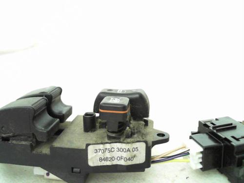 Switch TOYOTA COROLLA Estate (_E12_) 1.4 D4-D (NDE120_, NDE120R) | BP24778297I30 