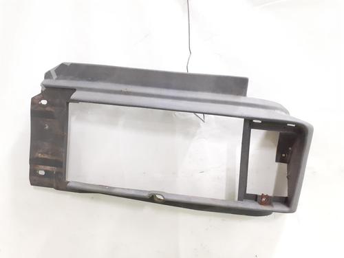 Used Grille RENAULT TRUCKS MESSENGER Platform/Chassis B 80.45 (FN40A5) (75 hp) 24790216