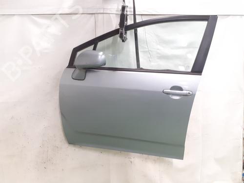Used Left front door TOYOTA COROLLA Verso (ZER_, ZZE12_, R1_) 2.2 D-4D (AUR10_, AUR10R) (136 hp) 24773329