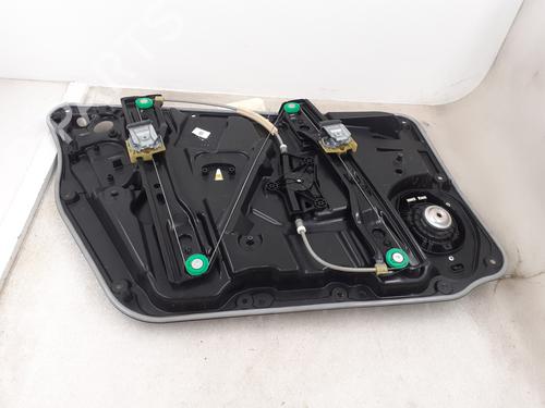 Front right window mechanism MERCEDES-BENZ A-CLASS (W176) A 200 (176.043) | BP24796376C23 