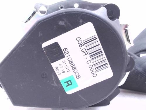 front-right-seatbelt-dacia-sandero-ii-2012-24783197 main image