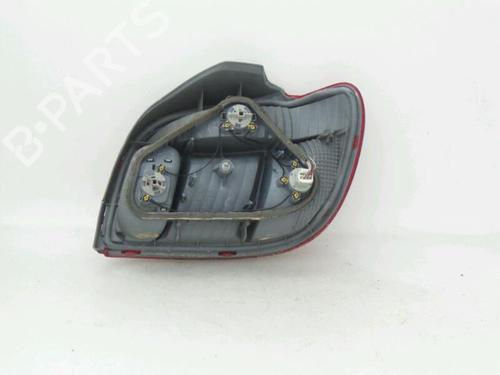 Used Left taillight TOYOTA YARIS (_P1_) 1.4 D-4D (NLP10_, NLP10R) (75 hp) 24773778