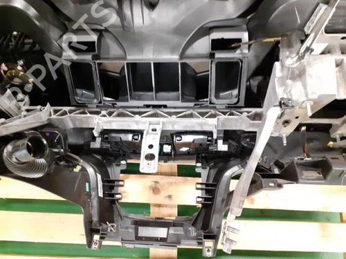 Used Dashboard PEUGEOT 508 SW I (8E_) 2.0 HDi (163 hp) 24785275