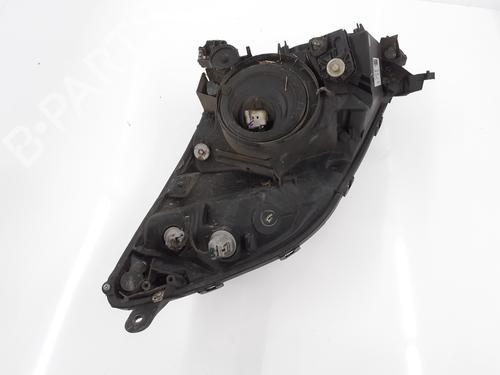 Right headlight TOYOTA PRIUS Liftback (_W2_) 1.5 Hybrid (NHW20_, NHW20R) | BP30085569C29 