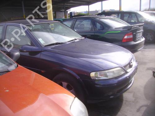 Left front fog light OPEL VECTRA B Hatchback (J96) 2.0 DTI 16V (F68) | BP24773879C30 