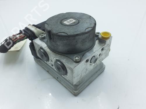 Used ABS pump ABS pump CITROËN C3 II (SC_) 1.0 VTi 68 (68 hp) 33890484 33890484