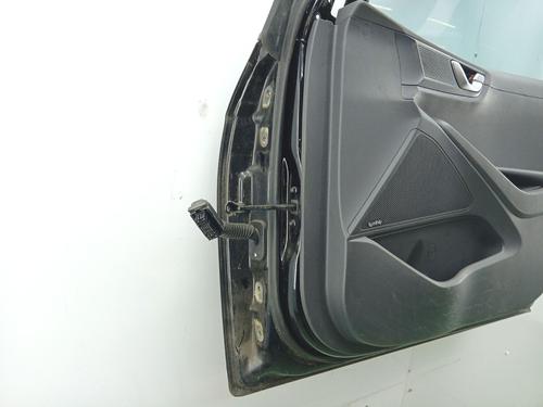Used Right front door Right front door 39086068 39086068