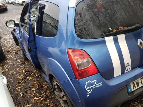 Brugte RENAULT TWINGO II (CN0_) 1.6 RS (CN0N, CN0R, CN0S) (133 hp) 2409296