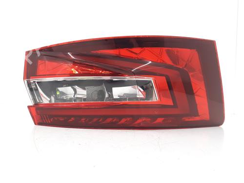 Used Right taillight SKODA SUPERB III (3V3) 1.8 TSI (180 hp) 32746577