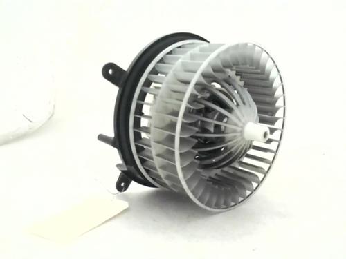 Heater blower motor MERCEDES-BENZ E-CLASS (W210) E 220 D (210.004) | BP24778704M62 
