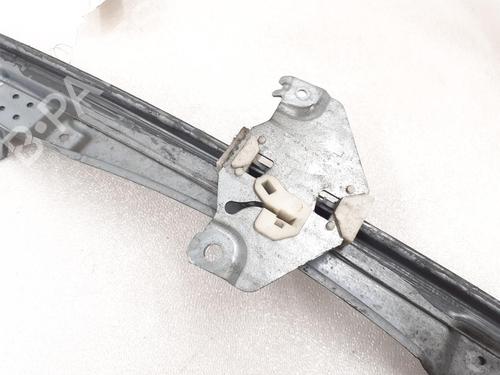 Lève-vitre avant gauche RENAULT TWINGO II (CN0_) 1.5 dCi (CN0E) (64 hp) 24787185