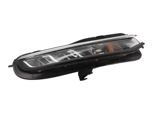 Used Right daytime light Right daytime light 39517558 39517558