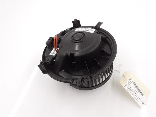 Used Heater blower motor Heater blower motor VW GOLF VII (5G1, BQ1, BE1, BE2) 1.5 TSI (150 hp) 26728765 26728765