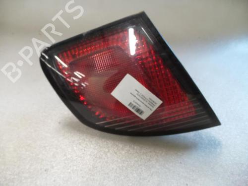 Used Left tailgate light NISSAN PRIMERA Hatchback (P11) 2.0 TD (90 hp) 24776985
