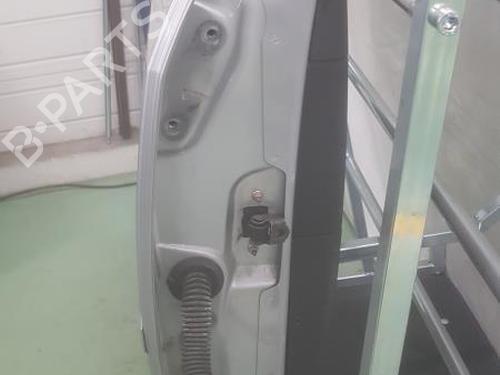 Right rear door FORD MONDEO III (B5Y) 2.0 16V TDDi / TDCi | BP24779212C5 