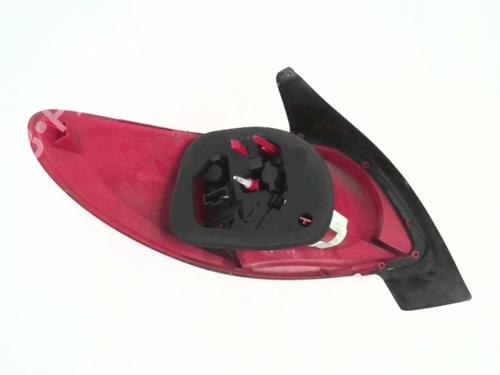 Used Right taillight PEUGEOT 206+ (2L_, 2M_) 1.4 HDi eco 70 (68 hp) 24782125