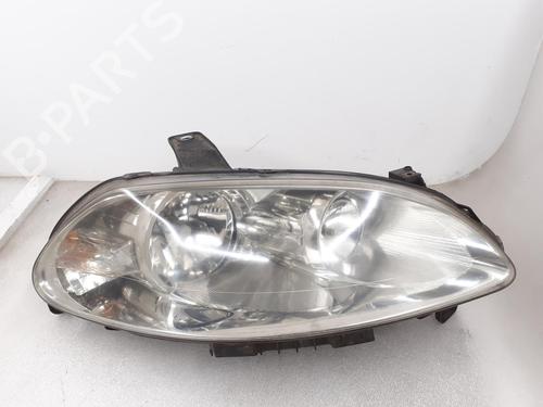 Used Right headlight FIAT CROMA (194_) 1.8 16V (194AXG1A) (140 hp) 24789499