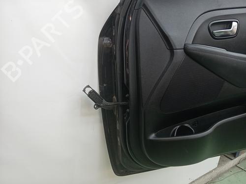 Used Right front door Right front door KIA CARENS IV 1.6 GDi (135 hp) 33739521 33739521