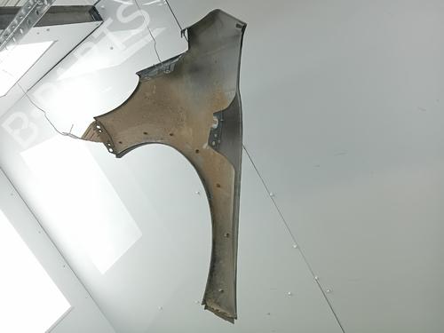 Used Right front fenders Right front fenders 36685042 36685042
