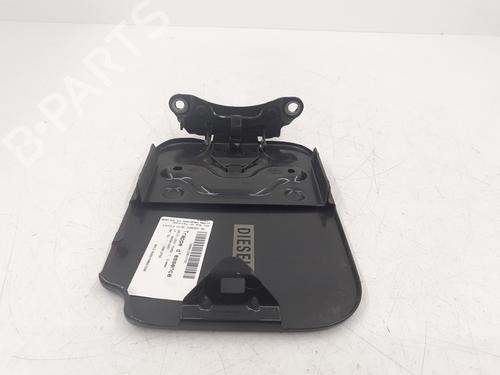 fuel-flap-dacia-lodgy-js_-2012-32303580 main image