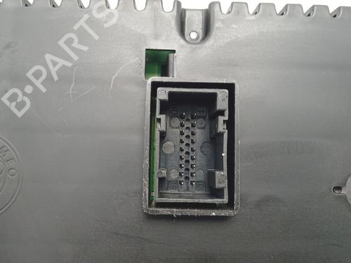 Used Instrument cluster Instrument cluster 39479962 39479962