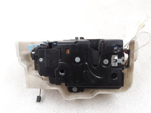 Front left lock VW TOURAN (1T1, 1T2) 1.9 TDI | BP24772281C98