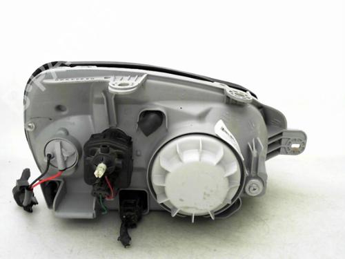 Left headlight HYUNDAI SANTA FÉ I (SM) 2.0 CRDi | BP24776724C28 