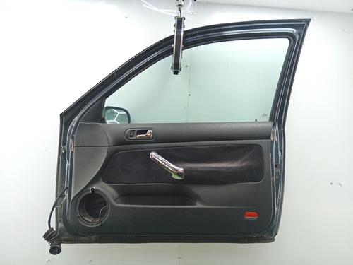 Used Right front door Right front door 38547963 38547963