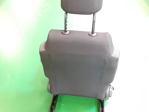 Used Right front seat Right front seat CITROËN C3 III (SX) 1.2 PureTech 82 (83 hp) 24792332 24792332