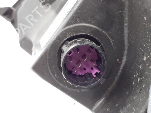 Used Right headlight Right headlight PEUGEOT BIPPER Tepee 1.3 HDi 75 (75 hp) 31994884 31994884