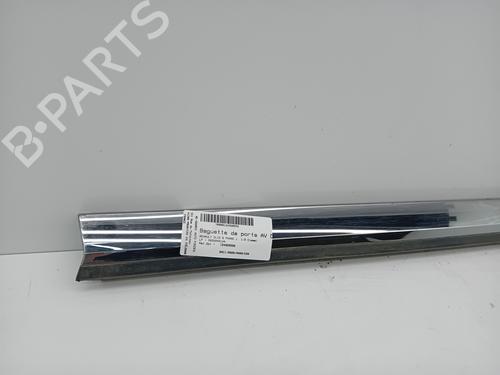 door-moulding-trim-renault-clio-v-b7_-2019-34285299 main image