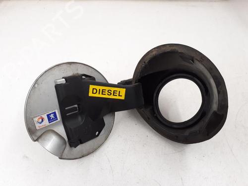 Used Fuel flap PEUGEOT 5008 (0U_, 0E_) 1.6 HDi (110 hp) 24783618